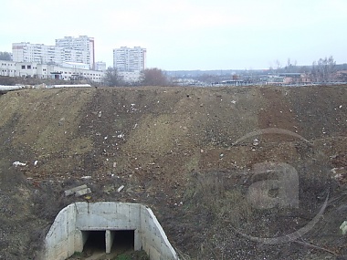 Зображення до:  Тоннель метро на Алексеевской балке. Чем мешает гаражный кооператив «Юбилейный» и куда денут местный родник?