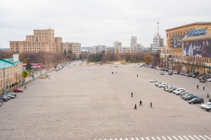 Зображення до:  Завтра площадь Свободы перекроют ретро-автомобили