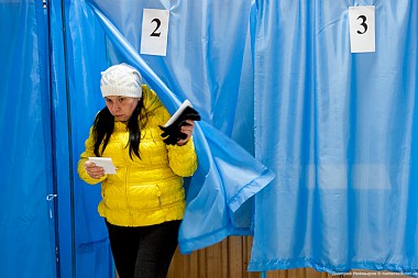 Зображення до:  В Харькове и области — день выборов