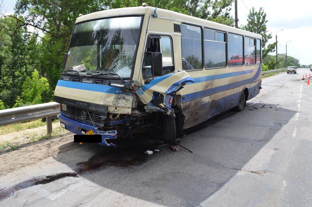 Зображення до:  ДТП с автобусом. Погиб человек