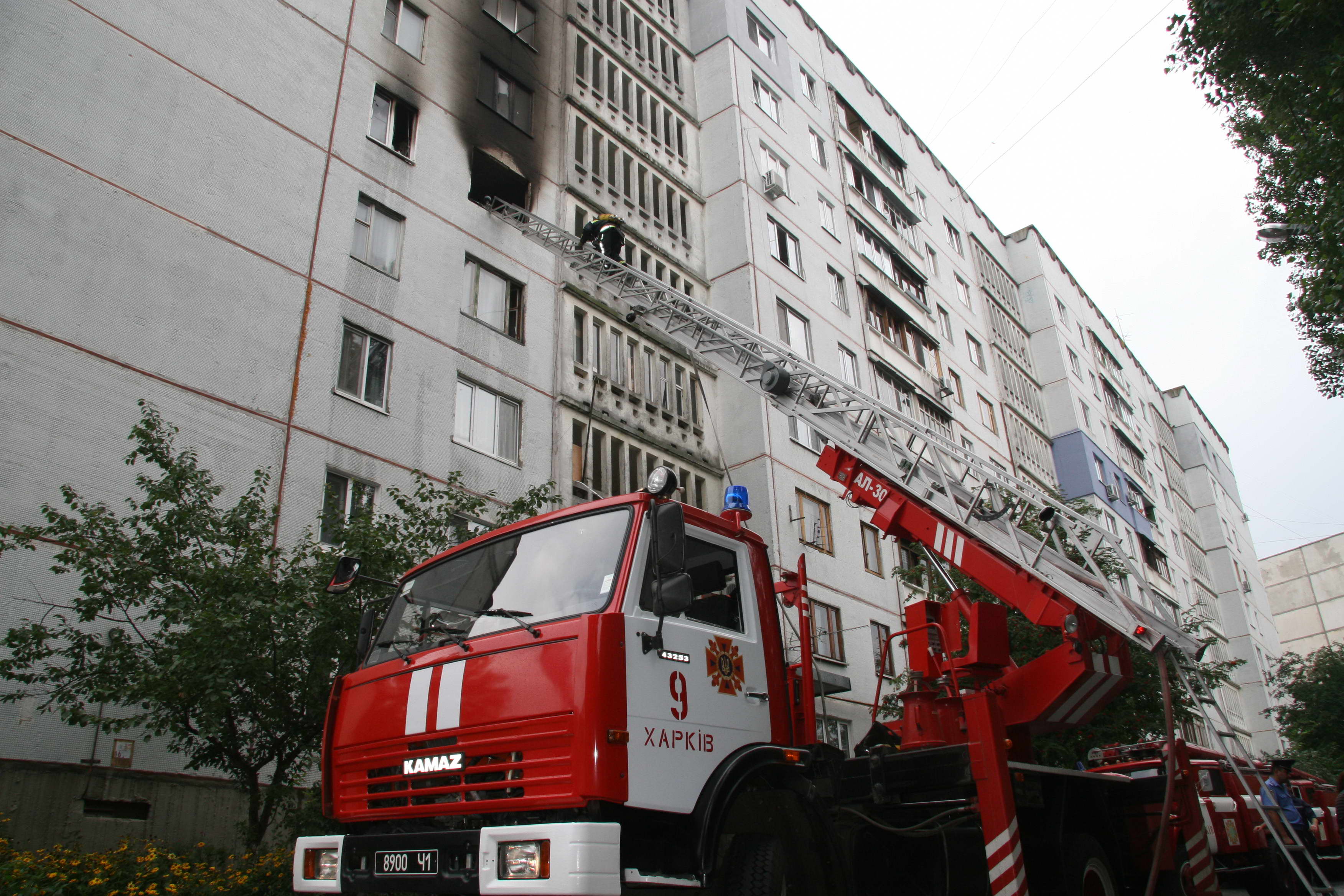 Зображення до:  Взрыв в доме на Северной Салтовке: отселения не будет