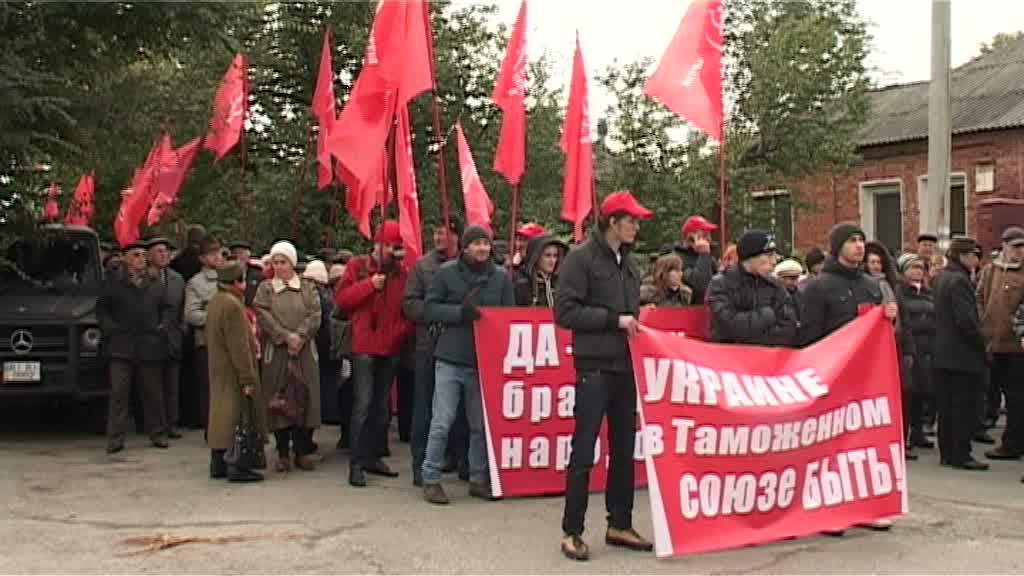 Зображення до:  «Внезапный» велодень: горсовет предпочёл спортсменов коммунистам