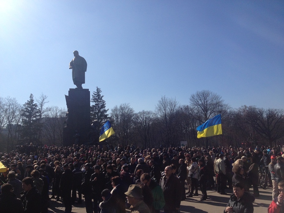 Зображення до:  Первомай в Харькове. Евромайдана не будет