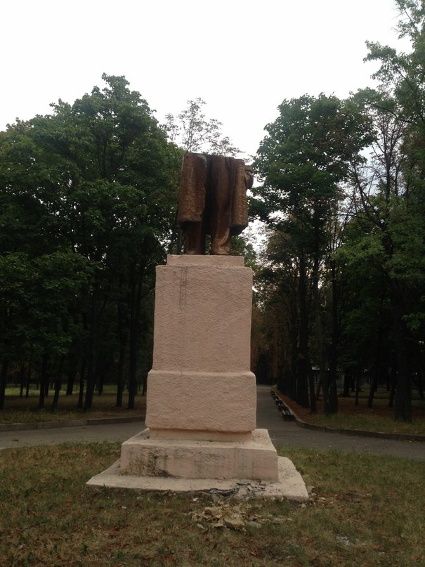 Зображення до:  Борьба с памятниками Ленину в Харькове: реакция горсовета и идея обладминистрации