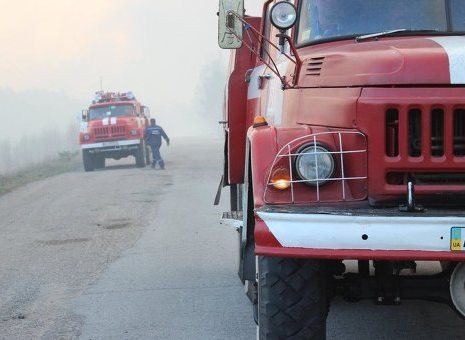 Зображення до:  Взрывы на складе с боеприпасами в Сватово прекратились — ГСЧС