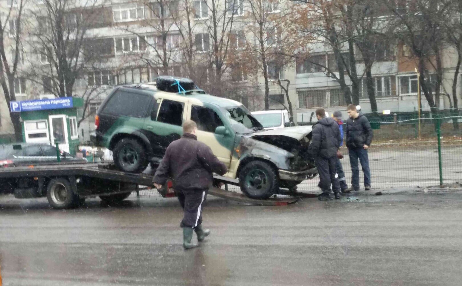 Зображення до:  На Салтовке горели четыре автомобиля