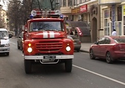 Зображення до:  На Алексеевке тушили школу танцев