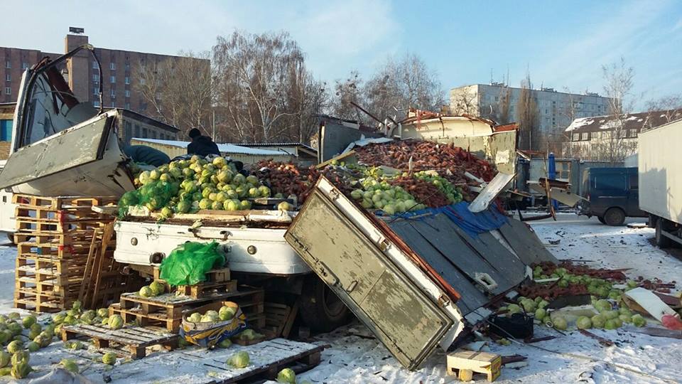 Зображення до:  На рынке в Харькове произошёл взрыв