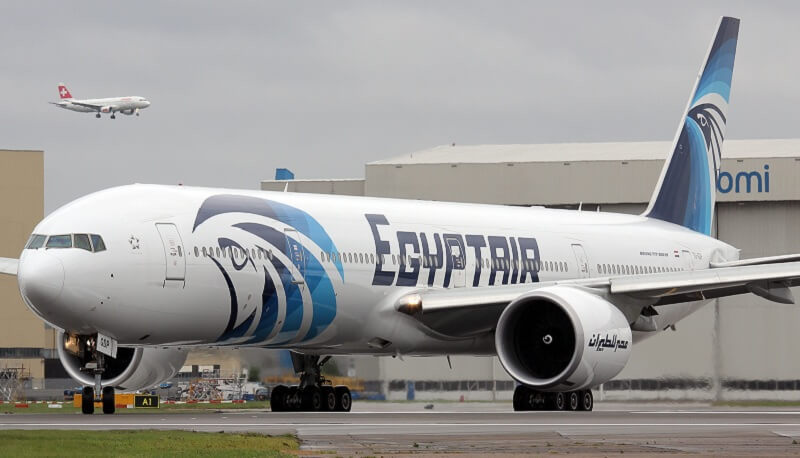 Зображення до:  Эксперты заявили о взрыве на борту самолёта EgyptAir. Власти опровергают