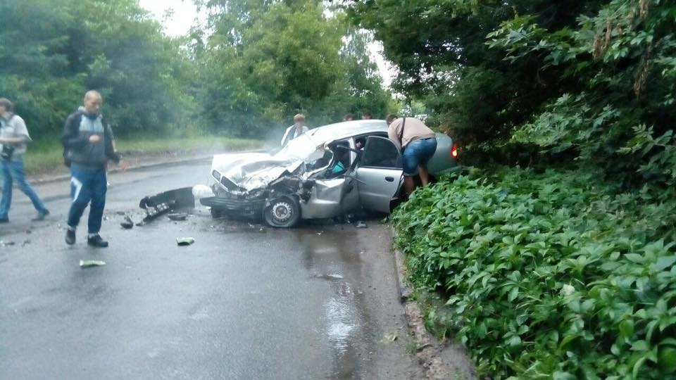 Зображення до:  В ДТП с маршрутным автобусом в Харькове погибли полицейские