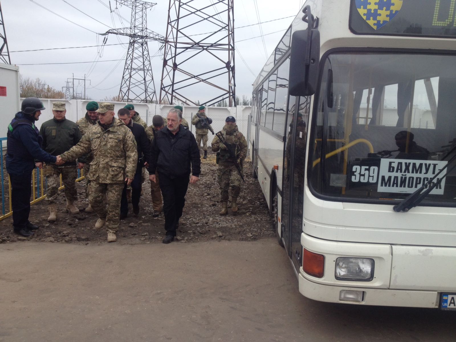 Зображення до:  В зоне АТО открыли новый пункт пропуска