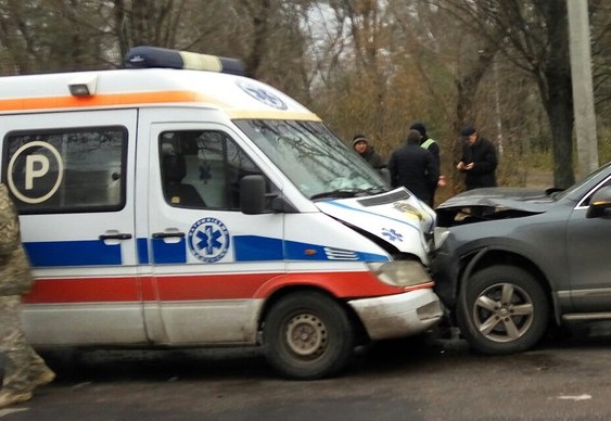 Зображення до:  Скорая с военнослужащими попала в ДТП в Харькове