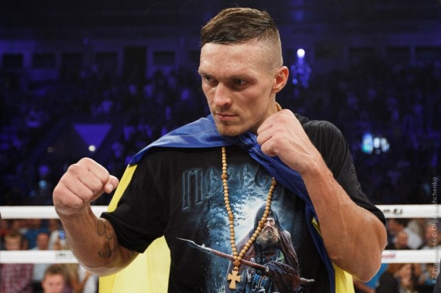 Зображення до:  Усик защитил титул чемпиона WBO