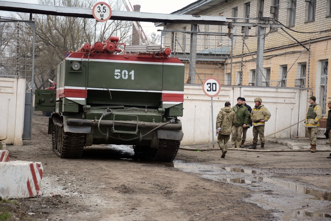 Зображення до:  Спасатели разминировали пять из девяти секторов Балаклеи