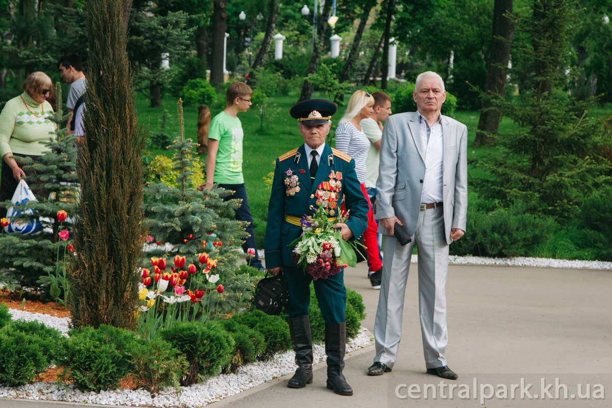 Зображення до:  Ретропоезд и «В бой идут одни старики»: неофициальная программа 8-9 мая в Харькове