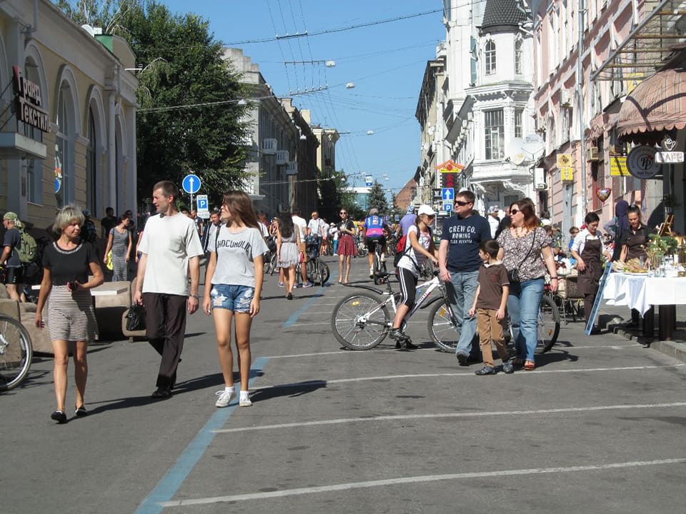 Зображення до:  Ко Дню города улица в центре Харькова временно станет пешеходной