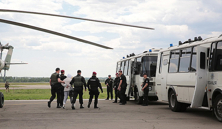 Зображення до:  Суд изменил меру пресечения харьковскому экс-налоговику