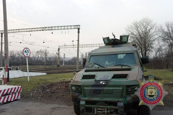 Зображення до:  Боевики обстреляли КПВВ «Марьинка» — Госпогранслужба