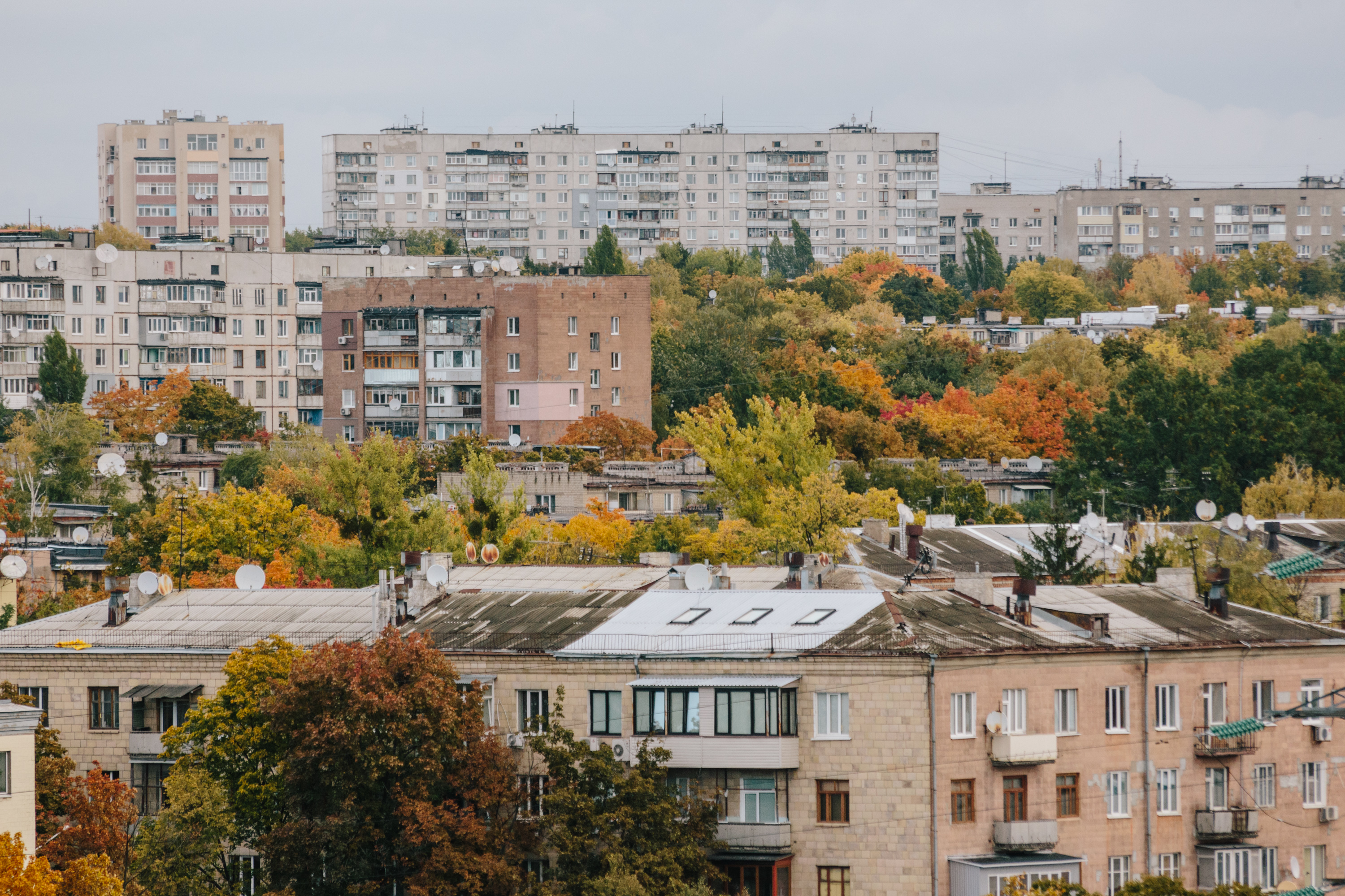 Зображення до:  Больше 90% учреждений соцсферы Харькова уже с теплом — «ХТС»