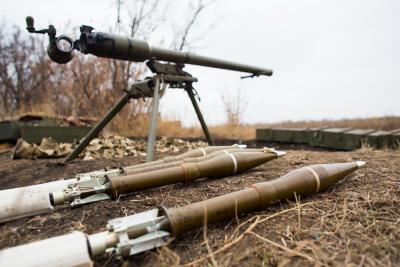 Зображення до:  За сутки в зоне АТО погибли четверо украинских военных