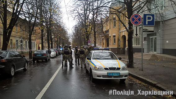 Зображення до:  Взрывчатку в доме на Мироносицкой искали почти 10 часов