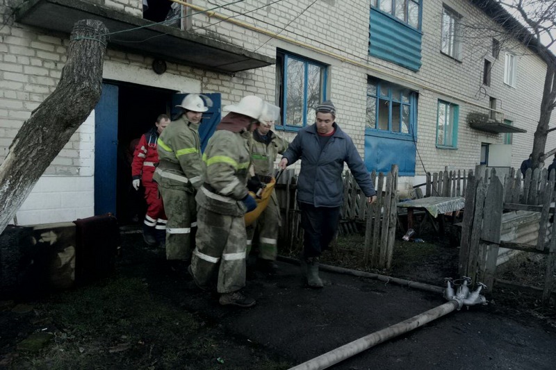 Зображення до:  В Балаклейском районе при пожаре спасатели помогли мужчине с инвалидностью