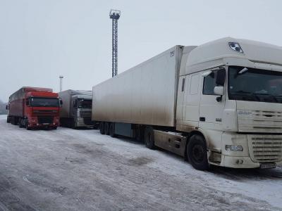 Зображення до:  В очереди на «Гоптовке» — уже около 150 грузовиков