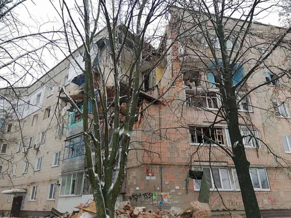 Зображення до:  В результате взрыва в жилом доме в Фастове погибло двое людей