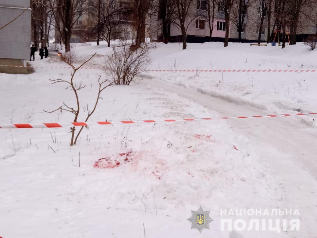 Зображення до:  Поранений у Харкові поліцейській все ще у тяжкому стані — Аброськін