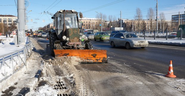 Зображення до:  На дорогах Харківщини — ожеледиця