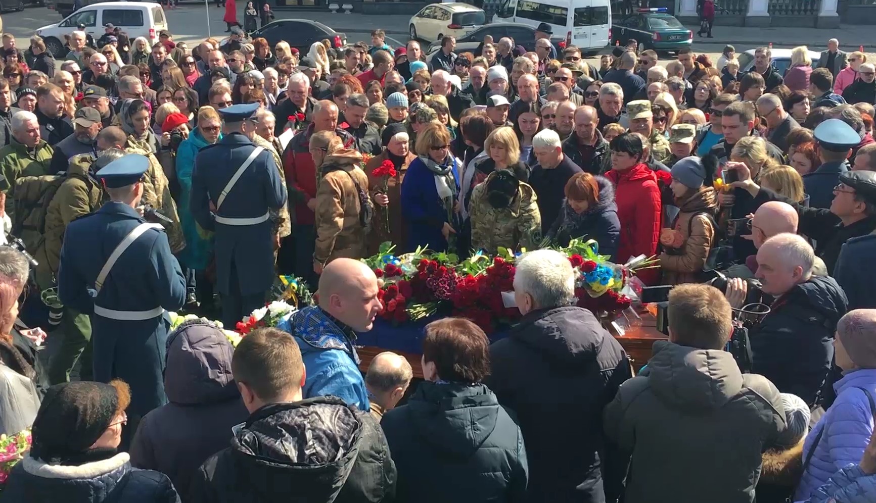 Зображення до:  У Харкові прощаються з військовою батальйону «Донбас-Україна» Яною Червоною