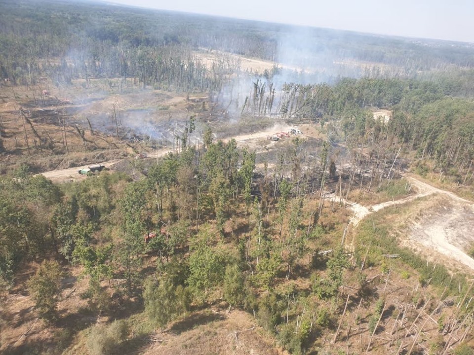 Зображення до:  Поблизу Калинівки на Вінниччині, де горіло два роки тому, розірвалися боєприпаси