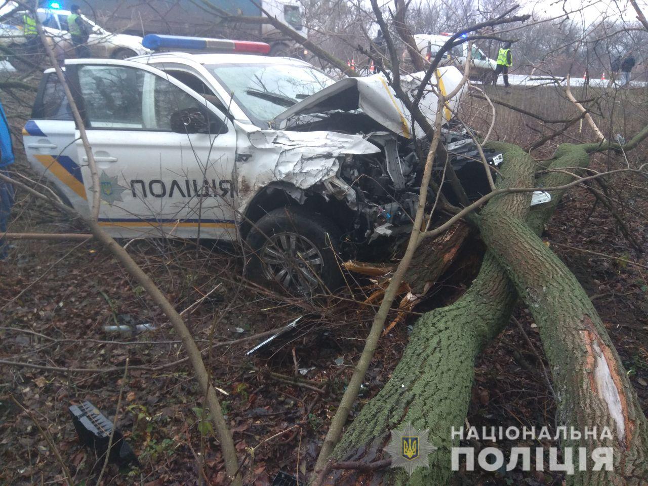 Зображення до:  В ДТП під Харковом постраждали троє поліцейських