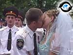 Зображення до:  К офицерским погонам — жену в придачу!