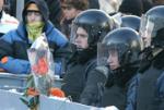 Article АП и Кабмин заблокированы. Спецназ уходит