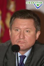 Article Кушнарев готов сложить полномочия главы облсовета?..