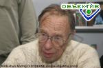 Article Шекли дышит сам. Его дочь не может получить украинскую визу