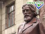 Article Законно ли установлен в Харькове памятник Илье Мечникову?