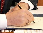 Article Ющенко назначил  губернаторов Кировоградской и Одесской областей