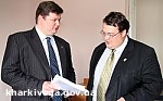 Article В Харьковской области два чиновника объявили голодовку, чтобы похудеть