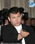 Article Один из депутатов облсовета попытался указать Авакову его место (видео)