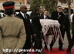 Article Могила звезды Playboy – главная достопримечательность на Багамах (фото)