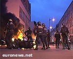 Article Пока президент отдыхает, во Франции продолжаются беспорядки