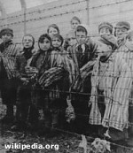 Article В Париже открылась выставка памяти жертв геноцида евреев в Украине