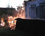 Article В Казачьей Лопани из-за утечки газа загорелись сразу два дома