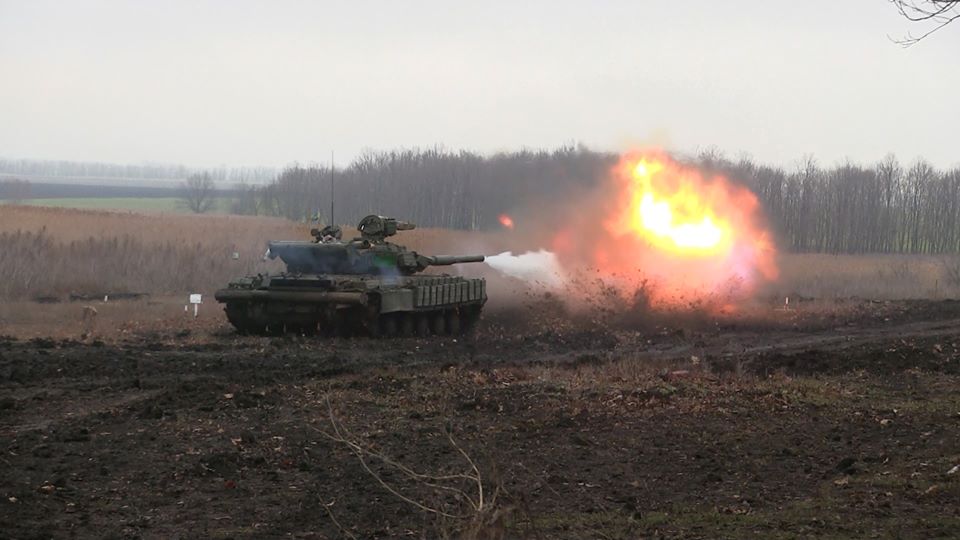 Зображення до:  Доба на сході: один військовий загинув, десятеро поранені