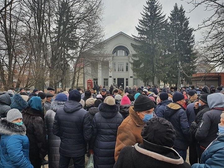 Зображення до:  У різних районах Харківщини вийшли на акції проти підвищення тарифів