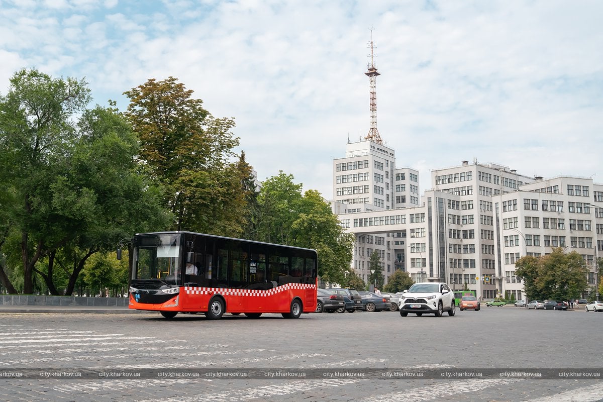 Зображення до:  Муніципальні автобусні маршрути в Харкові: що змінилося для пасажирів