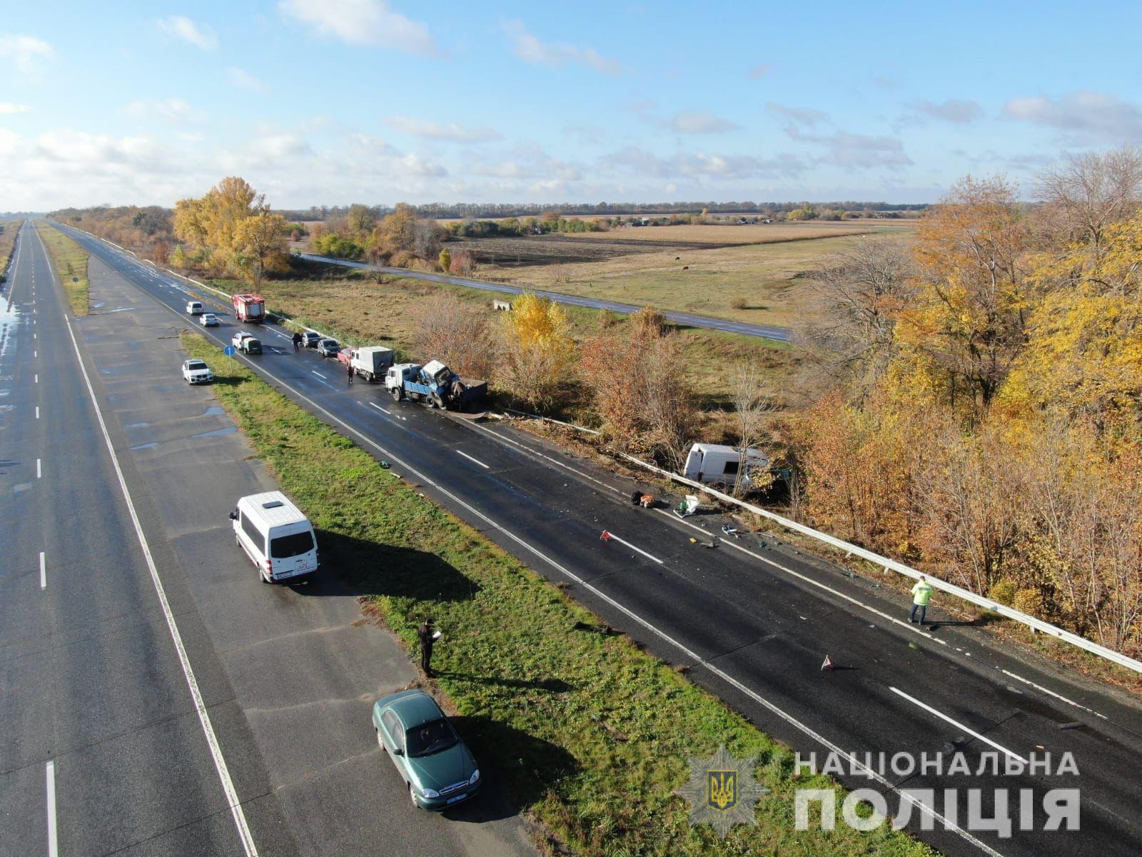 Зображення до:  ДТП з трьома загиблими на Харківщині: суд заарештував підозрюваного