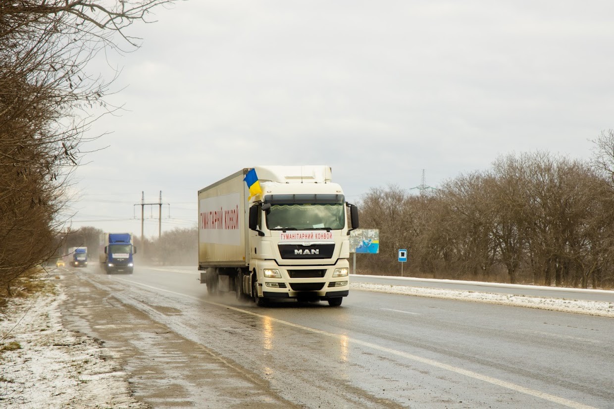 Зображення до:  Захоплення колони з гуманітарним вантажем на Харківщині: водії вже повернулися